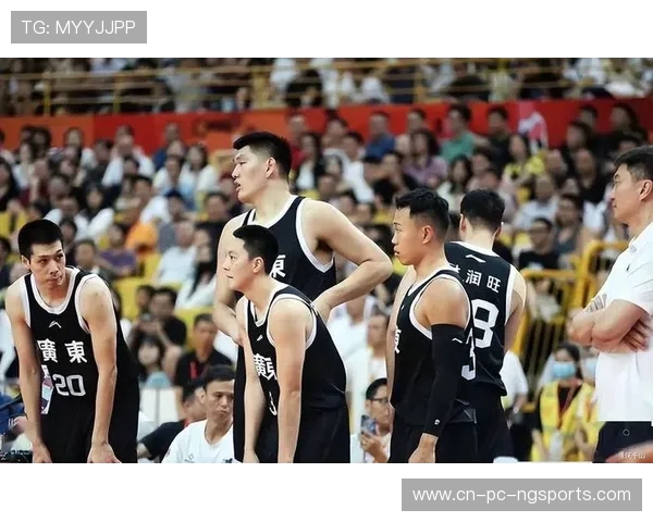 CBA联赛新赛季展望：明星球员纷纷亮相，竞争愈发激烈